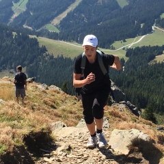 00047fd2-52e1-449b-b2f7-6c1b09ccb17c